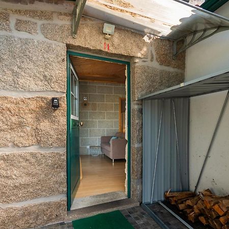 Casa Rústica T2 com Salamandra e Cozinha - Seia - Serra da Estrela - Casa do Loureiro II Exterior foto
